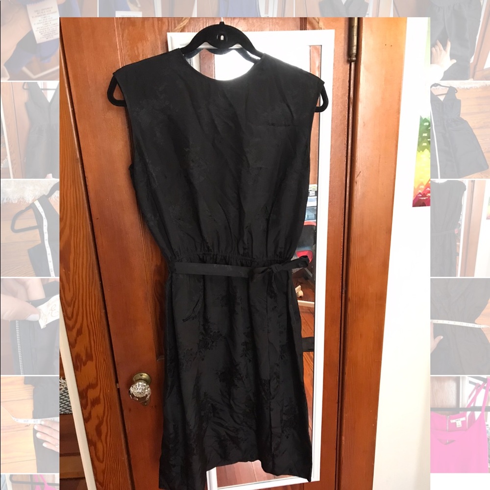 Vintage black dress. Size 6-10